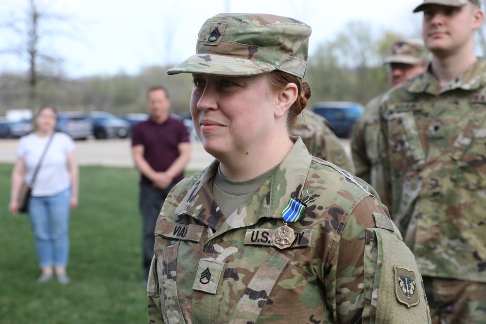 112th Mobile Public Affairs Detachment presents Army Accommodation Medal