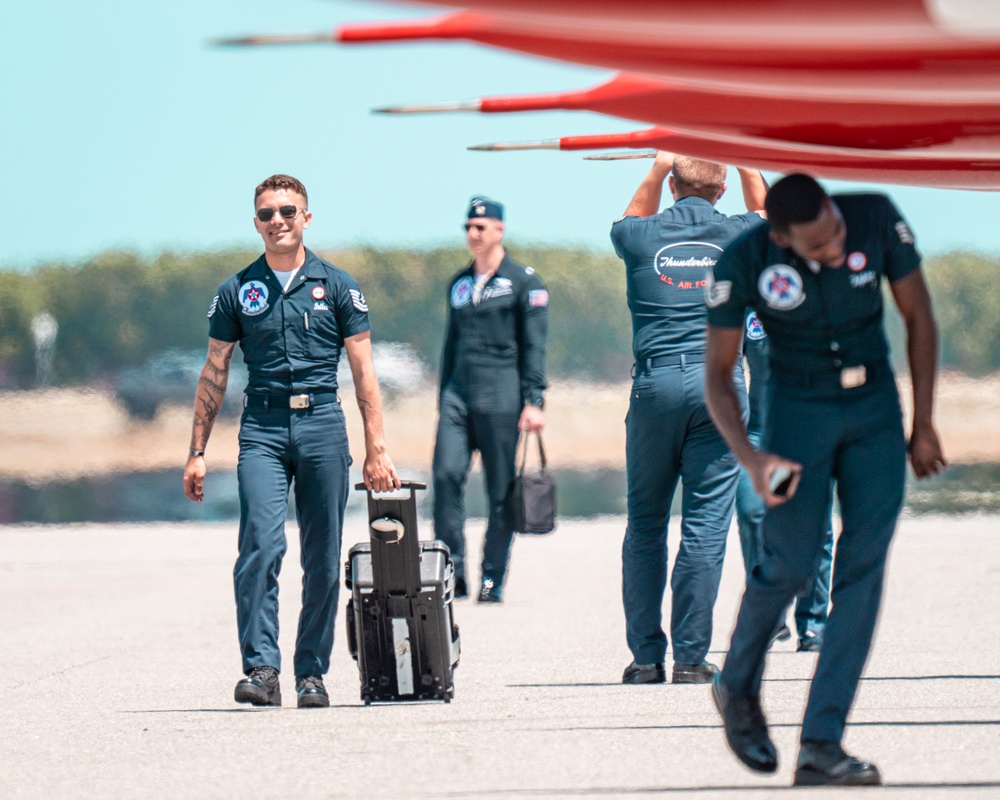 Thunderbirds Soar on the Space Coast