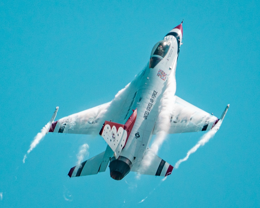 Thunderbirds Soar on the Space Coast