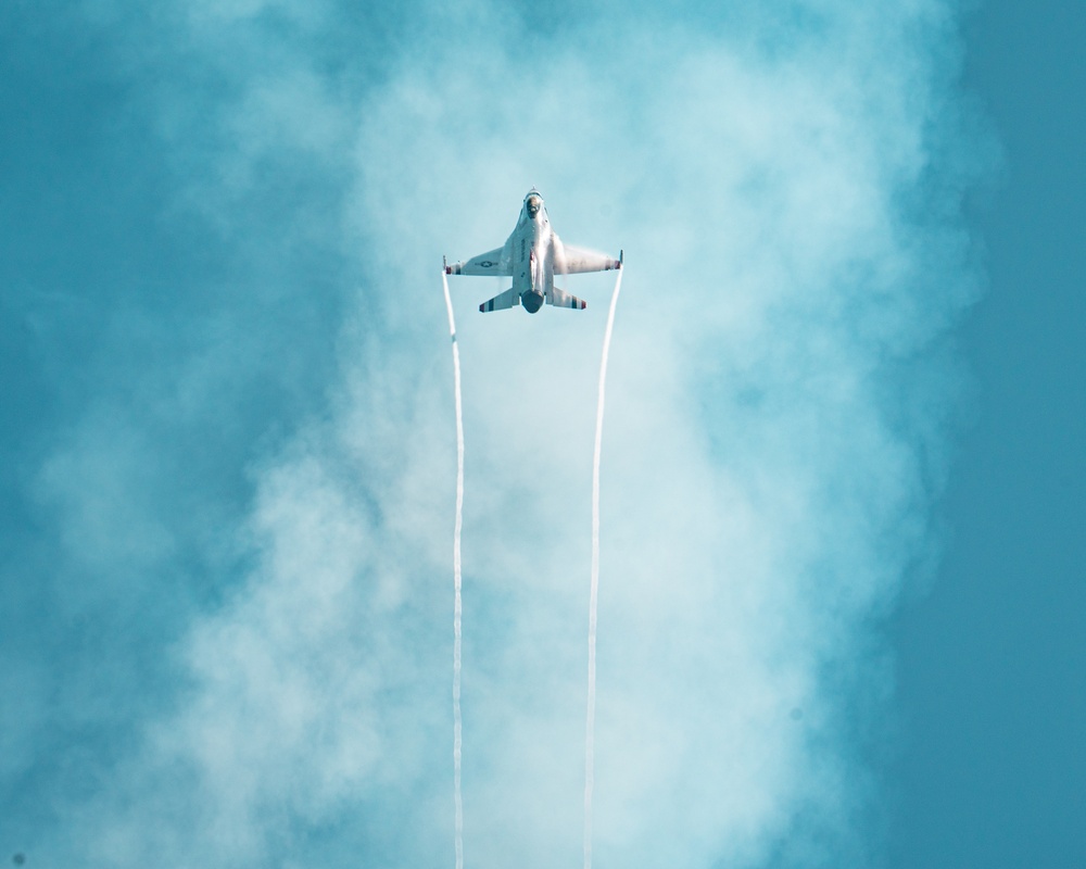 Thunderbirds Soar on the Space Coast