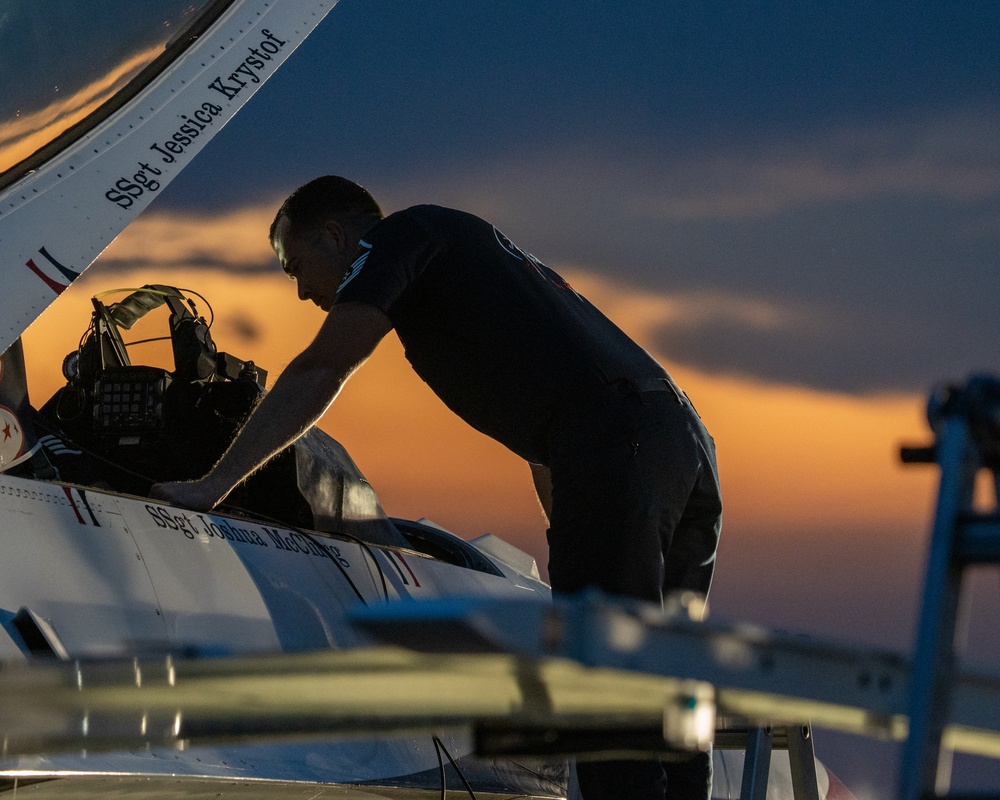 Thunderbirds Soar on the Space Coast