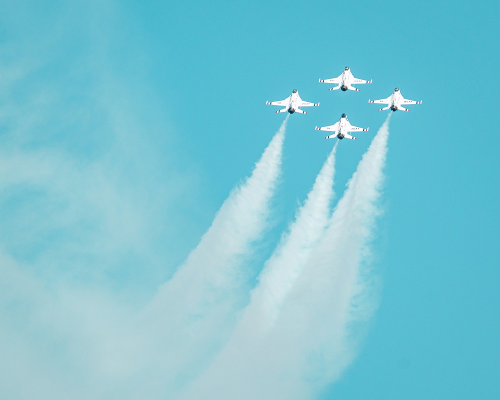 Thunderbirds Soar on the Space Coast