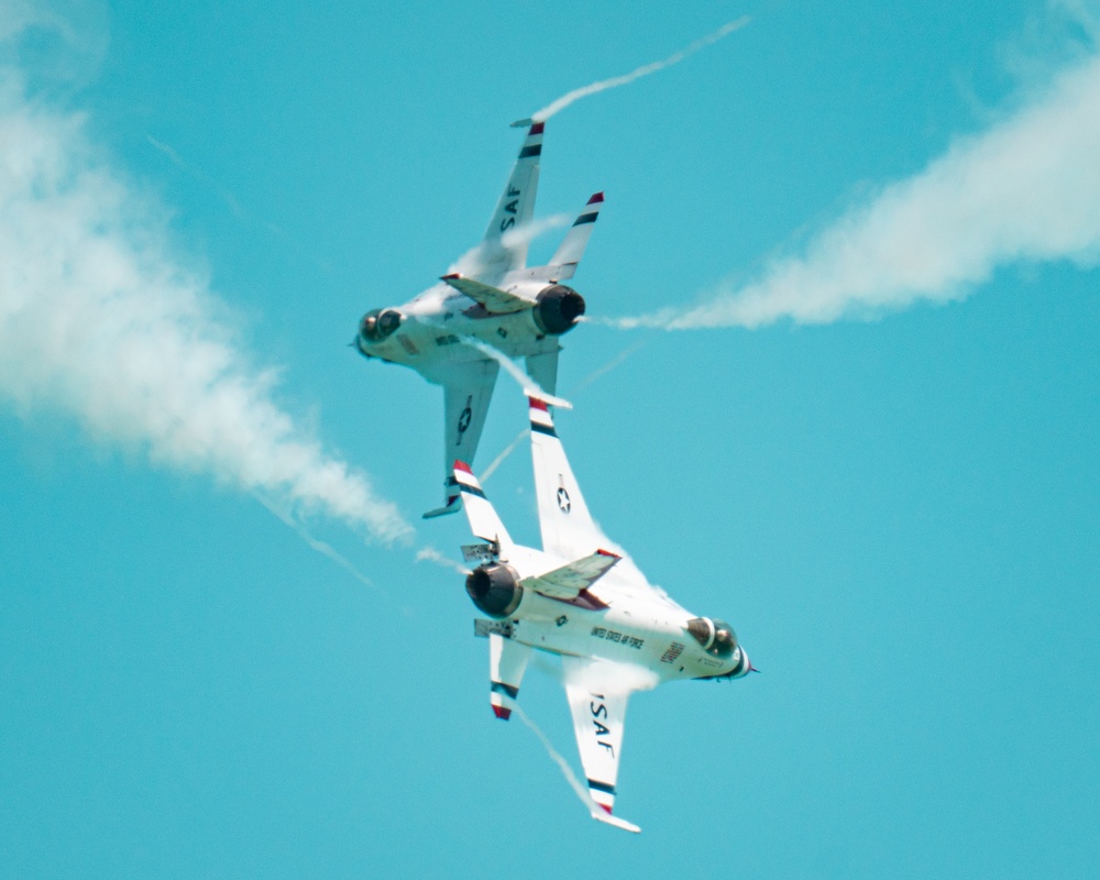 Thunderbirds Soar on the Space Coast