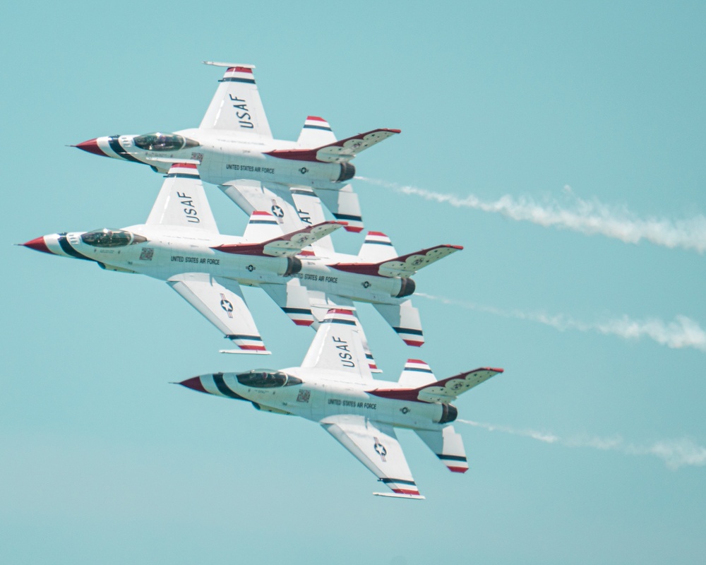 Thunderbirds Soar on the Space Coast