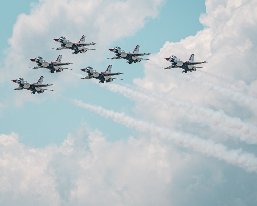 Thunderbirds Soar on the Space Coast