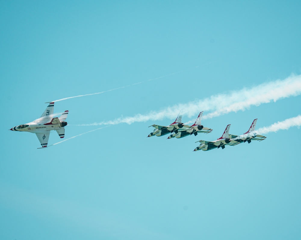 Thunderbirds Soar on the Space Coast