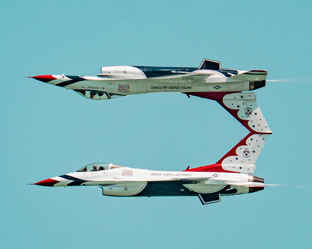 Thunderbirds Soar on the Space Coast