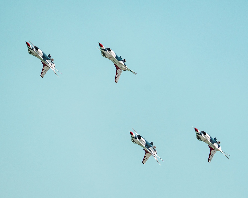 Thunderbirds Soar on the Space Coast