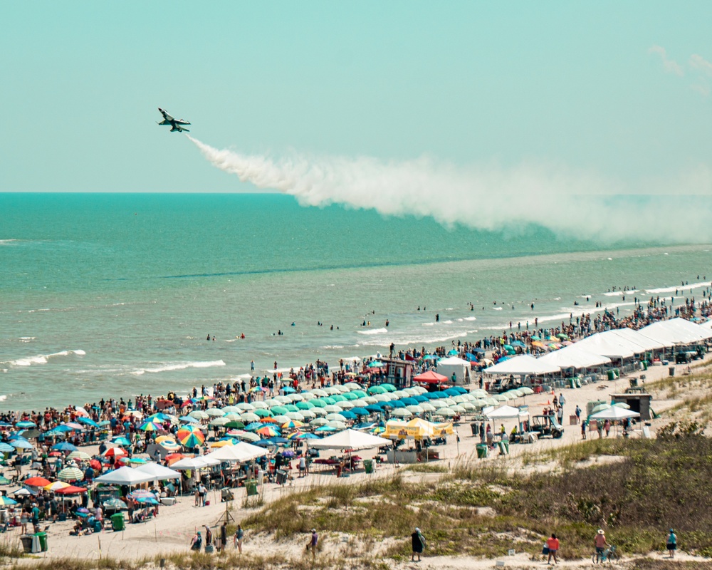 Thunderbirds Soar on the Space Coast