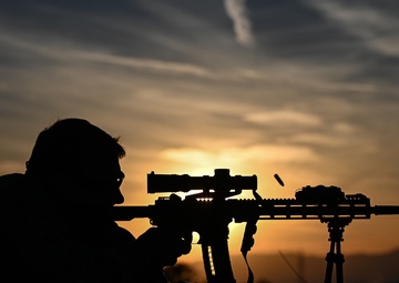 Naval Special Warfare Operators Conduct Land Warfare Training