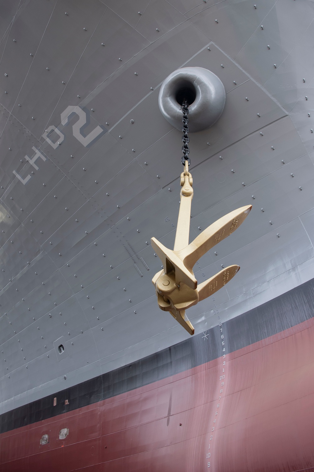 USS Essex Recovers Starboard Anchor