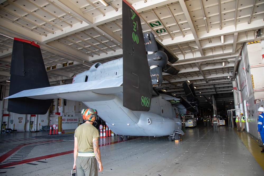 VMM-363 MV-22B Osprey Loading, JBPHH