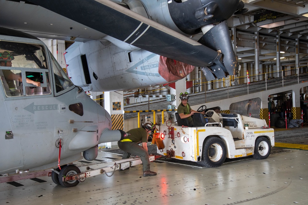 VMM-363 MV-22B Osprey Loading, JBPHH