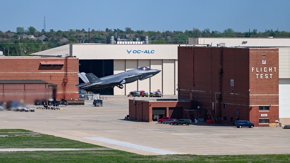 Four F-35A Lightning II's stopped at Tinker Air Force Base for fuel