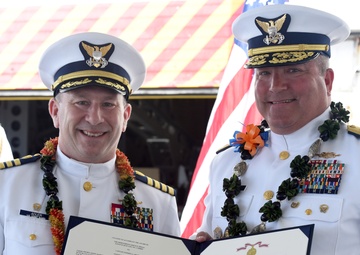 Coast Guard Cutter Stratton holds chain of command ceremony at Base Honolulu