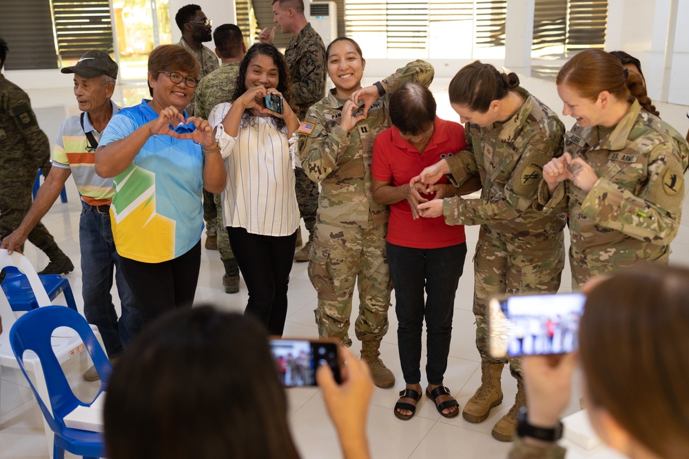 Balikatan 23 | Civil affairs leaders speak at Dipaculao town hall in Aurora, Philippine