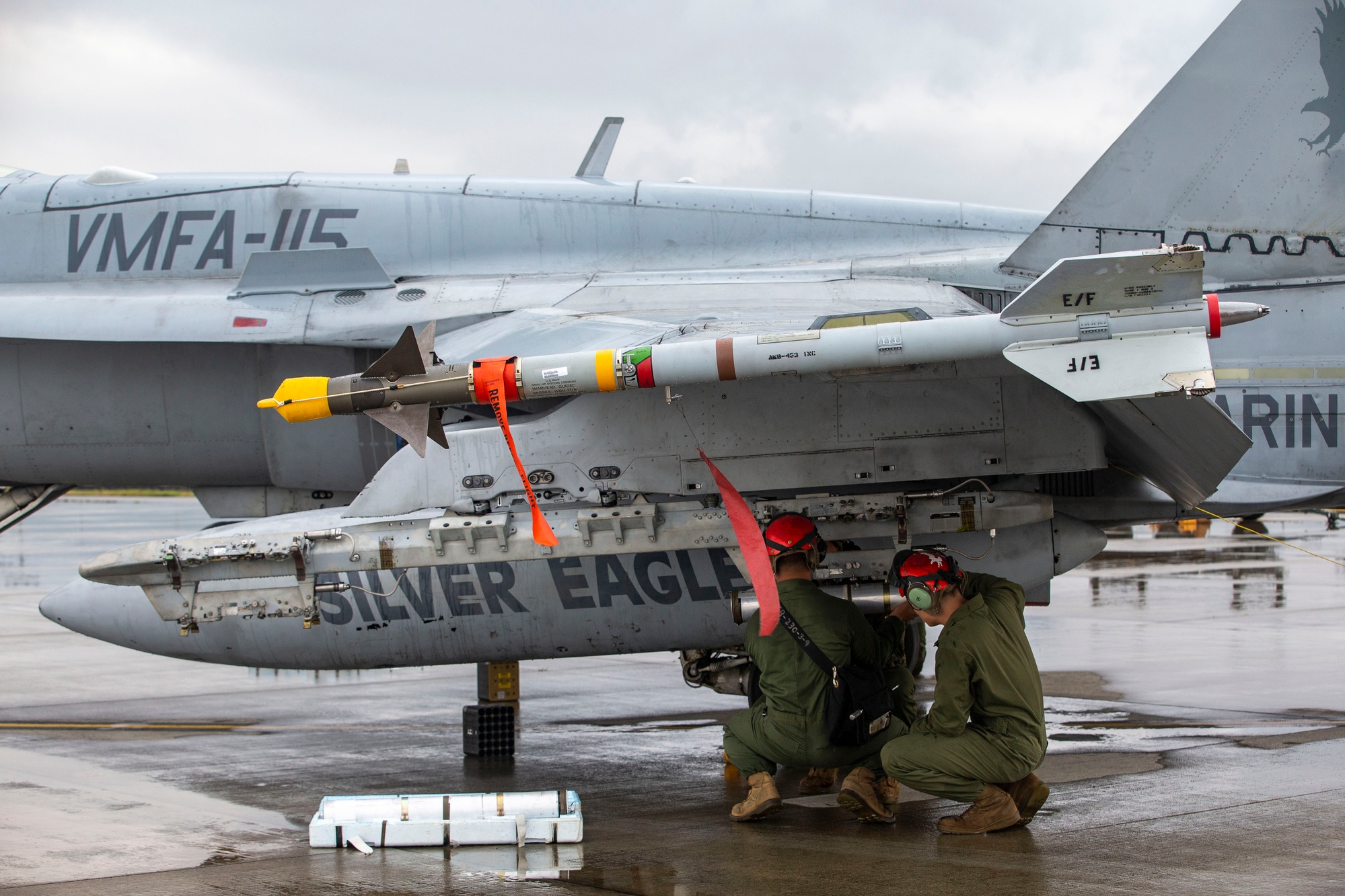 DVIDS - Images - Target Destroyed: MAG-12 and CVW-5 Execute Live