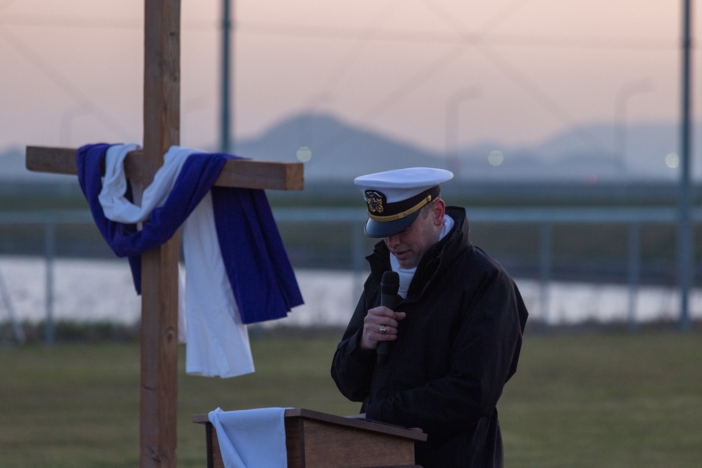 Sunrise Celebrations: Marine Corps Air Station Iwakuni Chapel holds Easter Sunrise Service