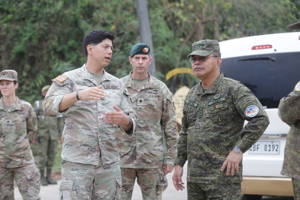 Maj. Gen. Andres Centino’s visit to Fort Magsaysay, Balikatan 23