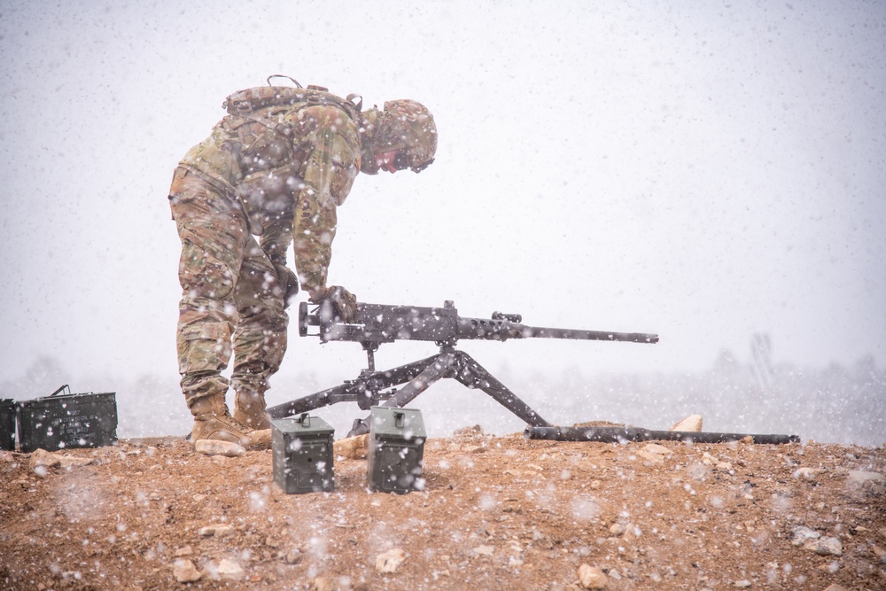 115th Maintenance Company conducts weapons training