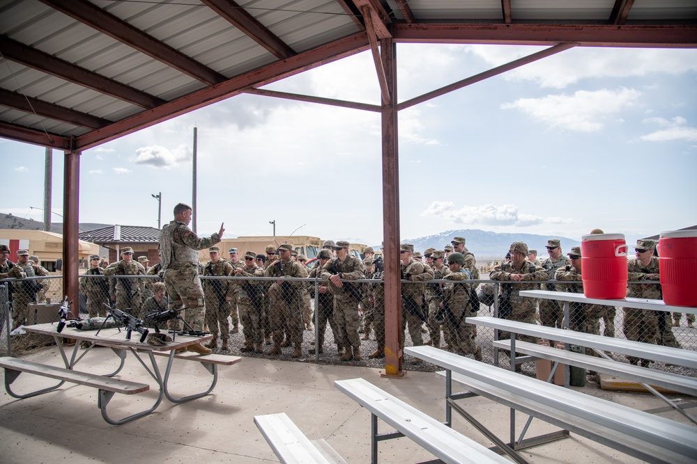 115th Maintenance Company conducts weapons training