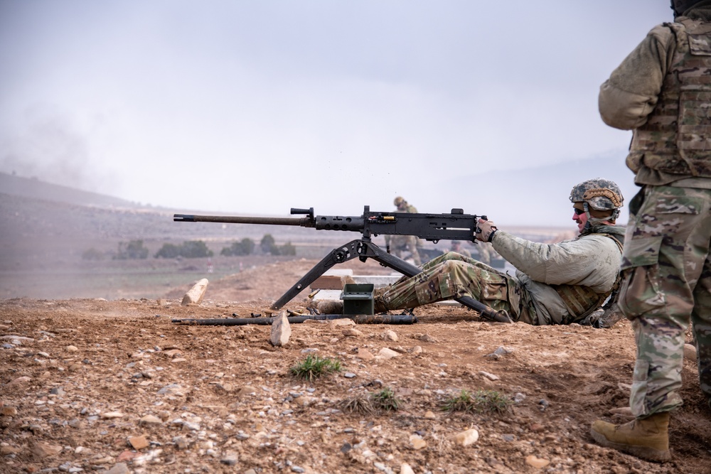 115th Maintenance Company conducts weapons training