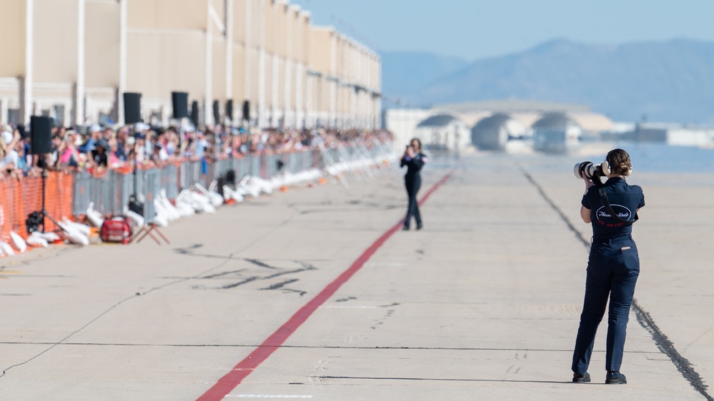 Thunderbirds at Thunder and Lightning over Arizona 2023