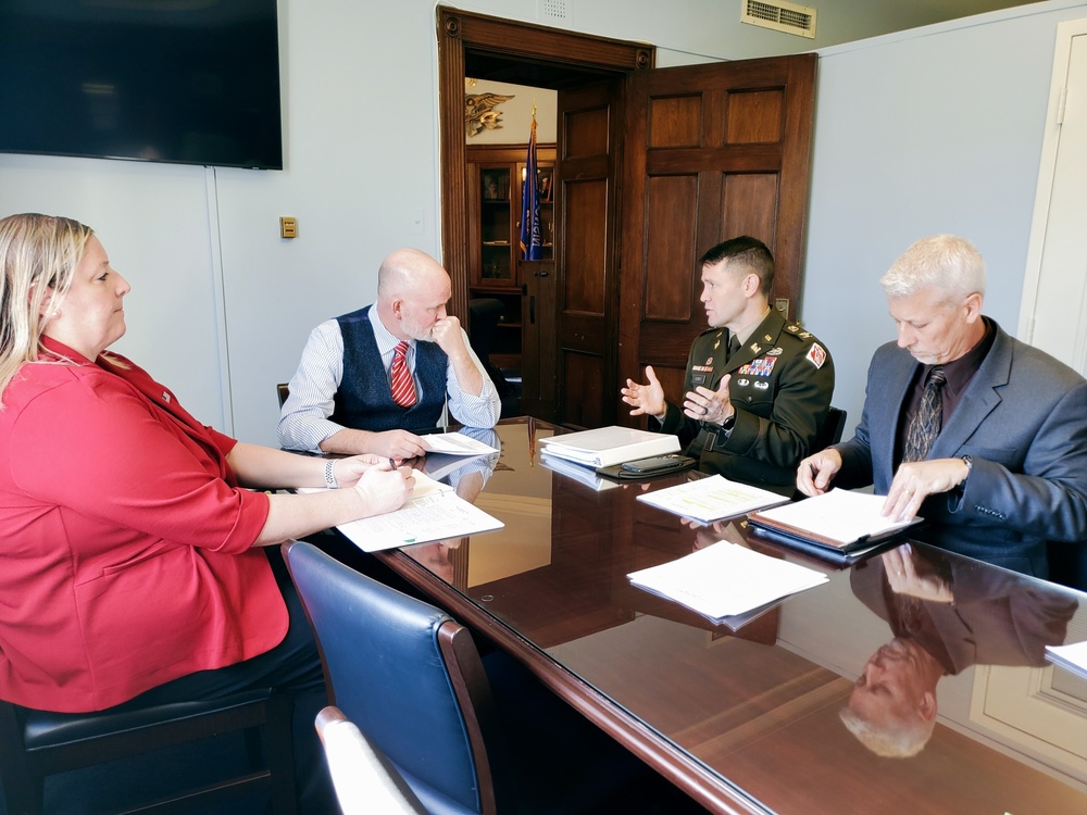 Rock Island District Leaders Meet with Congressional Representatives