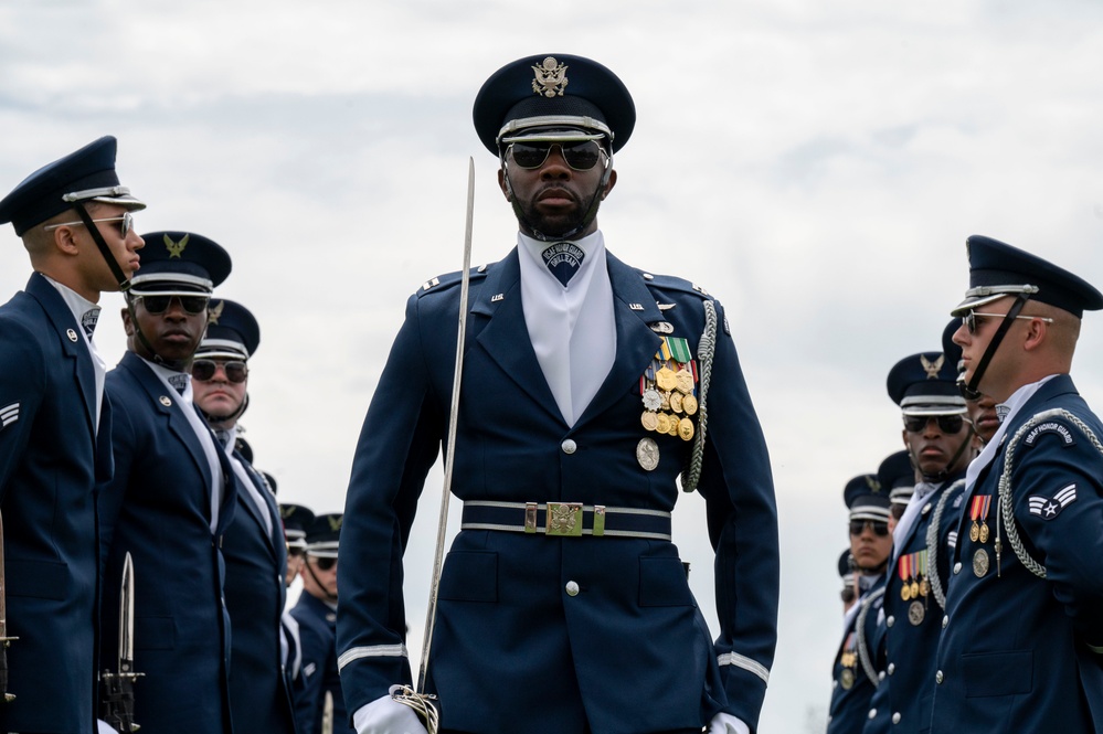 U.S. Air Force Honor Guard Drill Team competes at Joint Services Drill Exhibition