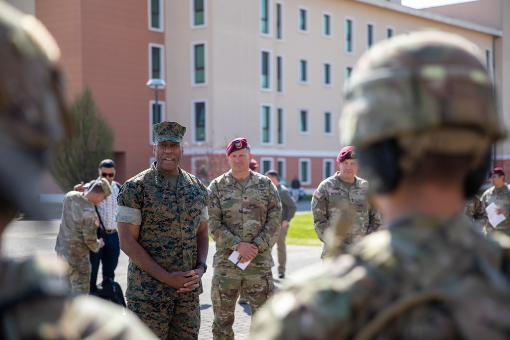 AFRICOM commander visits SETAF-AF headquarters