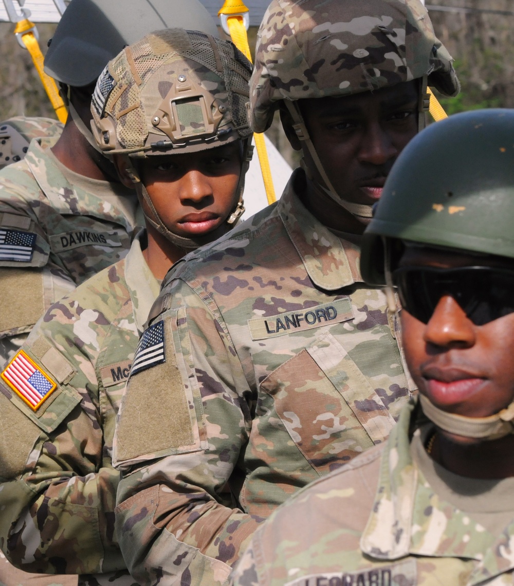 Fort Dix – 404 CA Bn. (USAR) Airborne operation. Area TAC A, Airborne 14 APR 2023