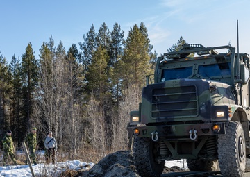 Marine Corps Selects Prototyping Participants for Medium Tactical Truck Development Program