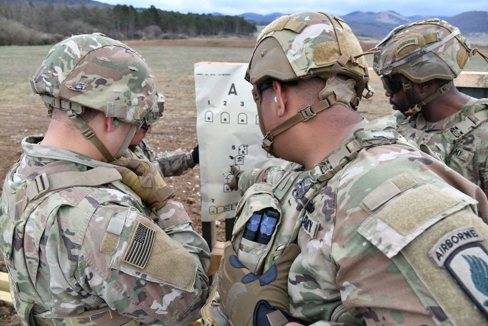 Dvids - Images - Weapon Qualification [image 12 Of 15]