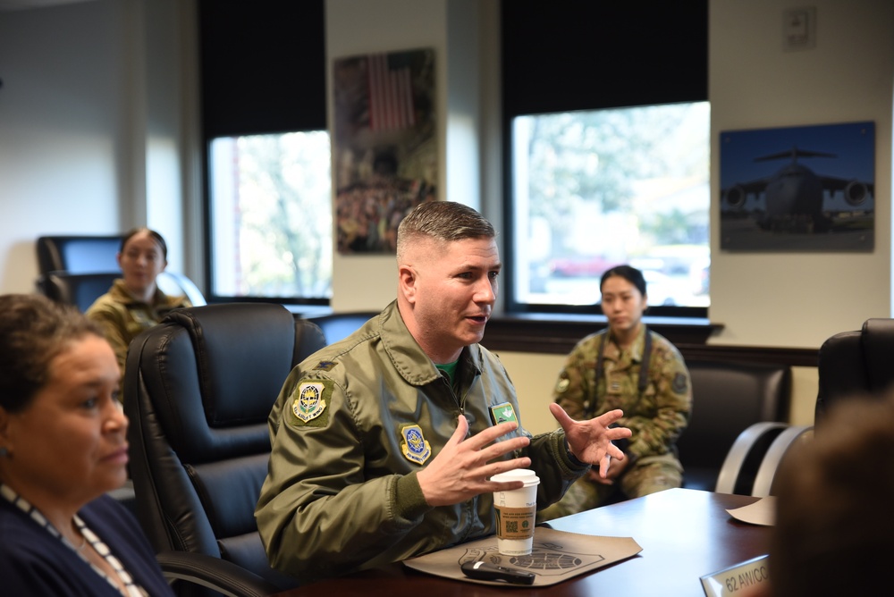 University of Washington AFROTC experiences local training mission at McChord