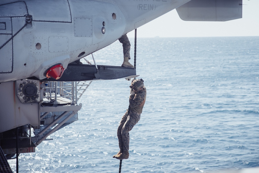 26th MEU Conducts Fast Rope Training Aboard USS Bataan