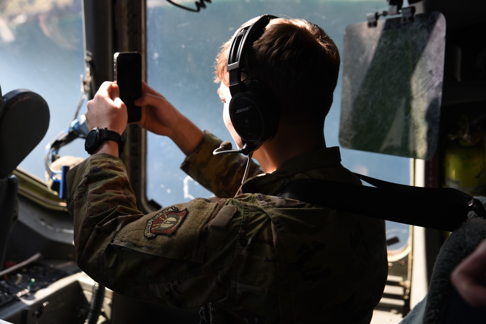 University of Washington AFROTC experiences local training mission at McChord