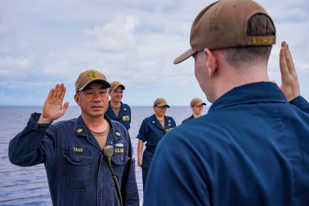 Chief Gas Turbine Systems Technician (Electrical) Dustin Tran Reenlistment