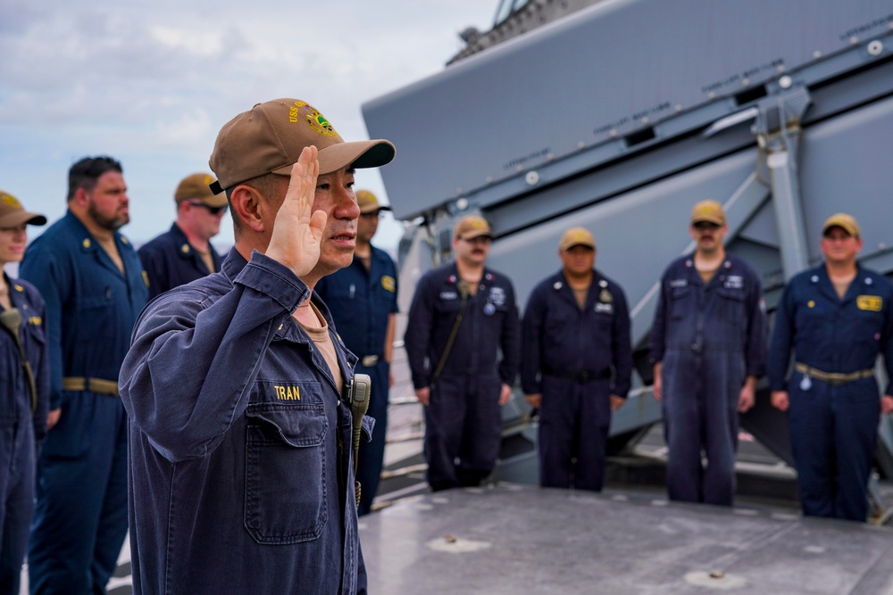 Chief Gas Turbine Systems Technician (Electrical) Dustin Tran Reenlistment