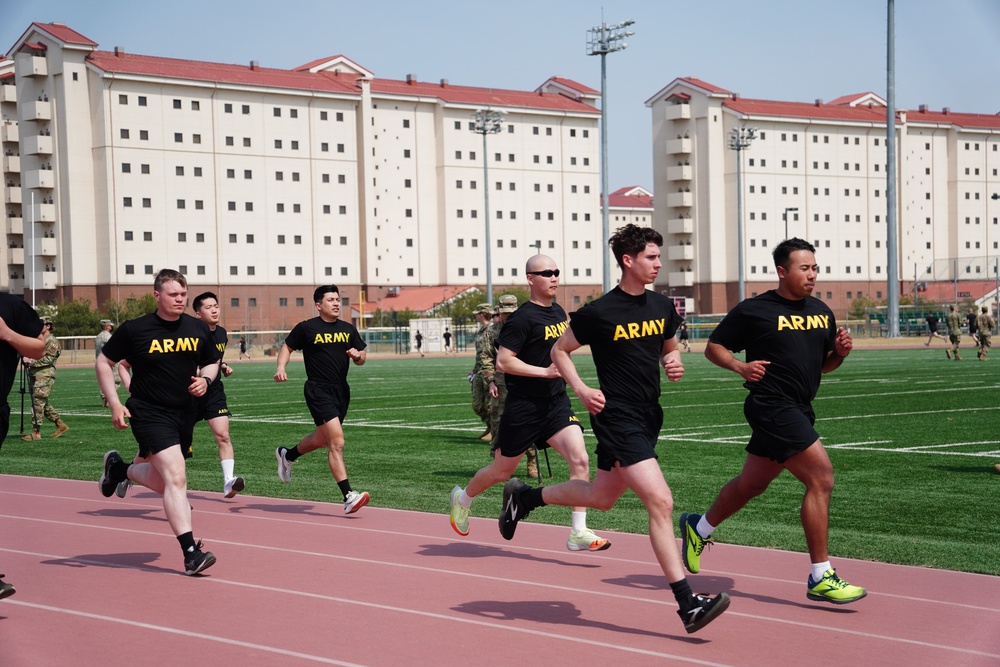 Pacific Medics participate in the German Armed Forces Proficiency Badge