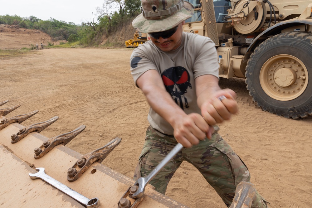 130th Engineers construct range during Balikatan 23