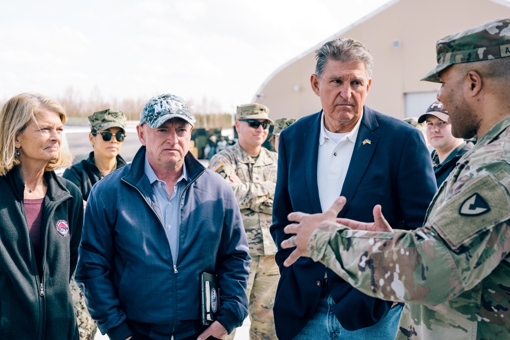 Congressional Delegation visits U.S. base in Poland