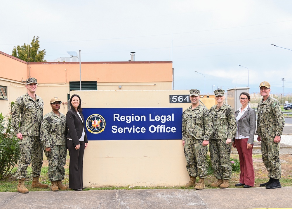 Vice Admiral Del Crandall visits NAS Sigonella's Region Legal Service Office.