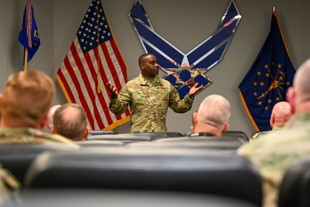 Air National Guard Command Chief visits the 181st Intelligence Wing