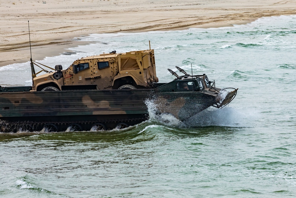 Polish and U.S. Forces Showcase Poland’s Powerful Land, Air and Sea Capabilities in Exercise Zalew 23