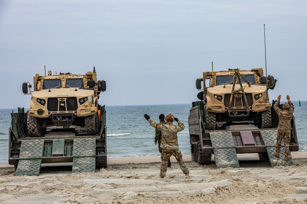 Polish and U.S. Forces Showcase Poland’s Powerful Land, Air and Sea Capabilities in Exercise Zalew 23