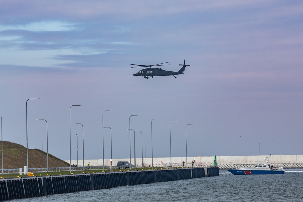 Polish and U.S. Forces Showcase Poland’s Powerful Land, Air and Sea Capabilities in Exercise Zalew 23