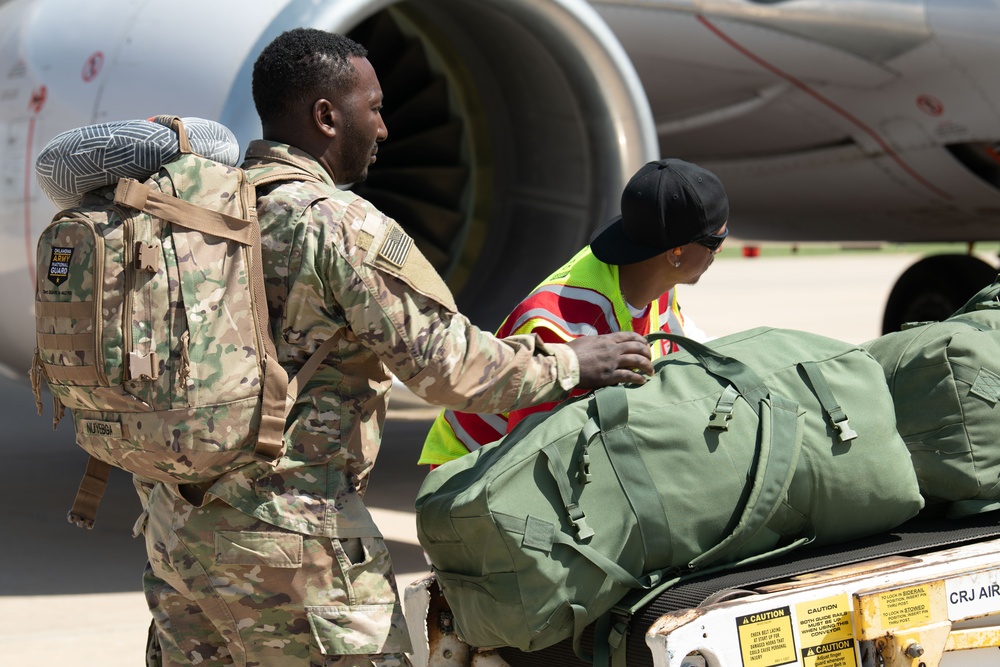 DVIDS Images 137th SOW supports Oklahoma National Guard deployment