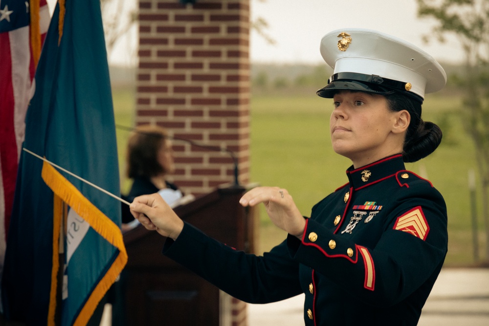 Marine Forces Reserve Band Performs at St. Charles Veterans Memorial Plaza Ribbon Cutting Ceremony