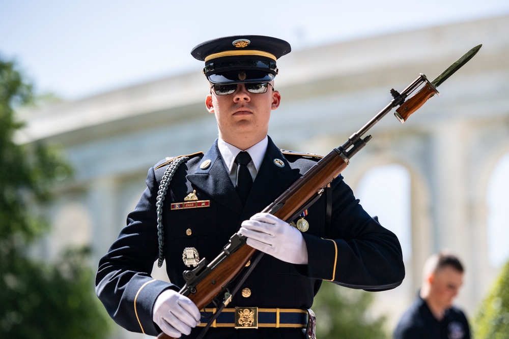 Members of the American Battlefield Monuments Commission (ABMC) Visit Arlington National Cemetery