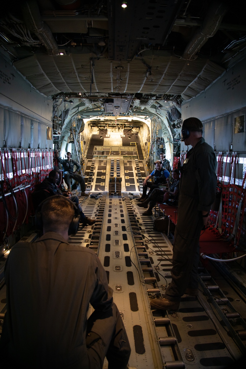 Sky High: VMGR-252 refuels VMA-223